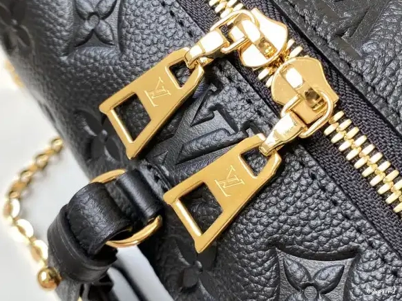 SOUPLE LOUIS MALLE PETITE VUITTON 0425